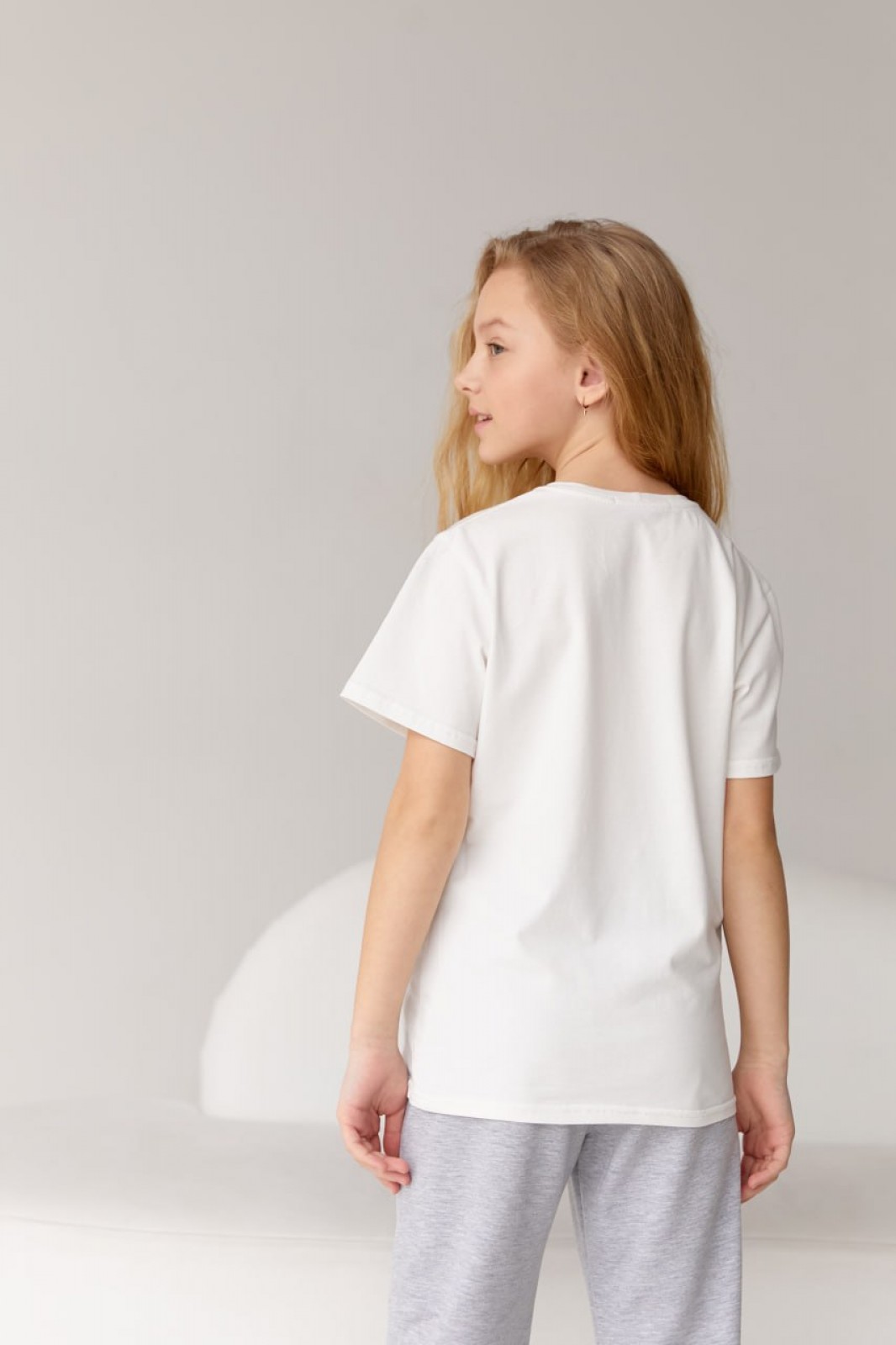 Базова дитяча однотонна футболка білого кольору р.158 420883