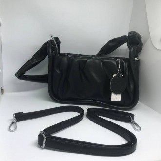 Жіноча сумочка з ремінцем колір чорний 435835