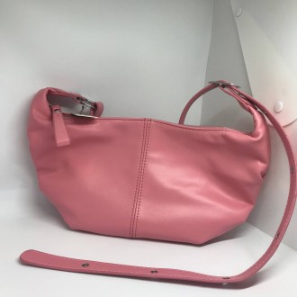 Жіноча сумочка колір насичений рожевий 436077
