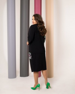 Жіночий костюм кофта зі спідницею зі вставками з квітковим принтом чорний р.56/58 381746