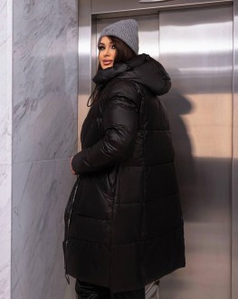 Жіноча подовжена куртка колір чорний р.M 448556