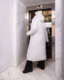 Жіноче стьобане тепле пальто колір білий р.50/52 448459