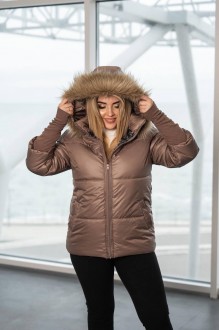 Жіноча тепла куртка з капюшоном на хутрі колір капучино р.60/62 447842