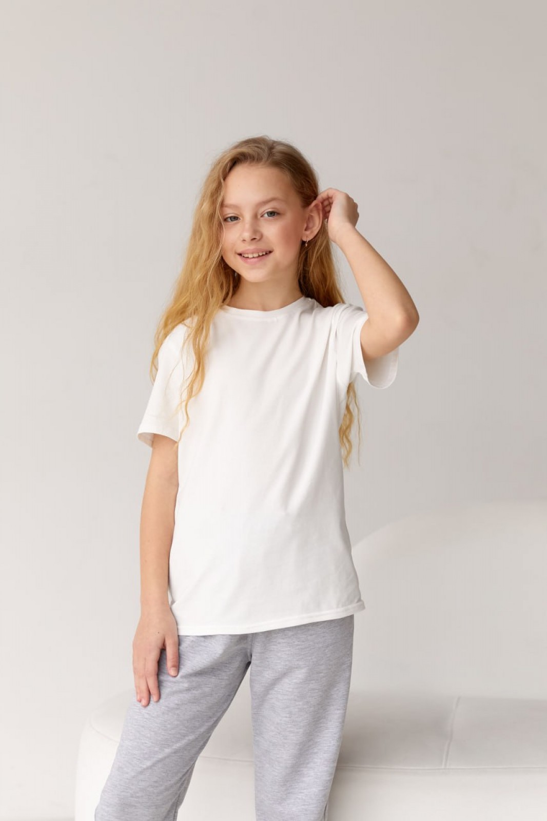 Базова дитяча однотонна футболка білого кольору р.164 420884