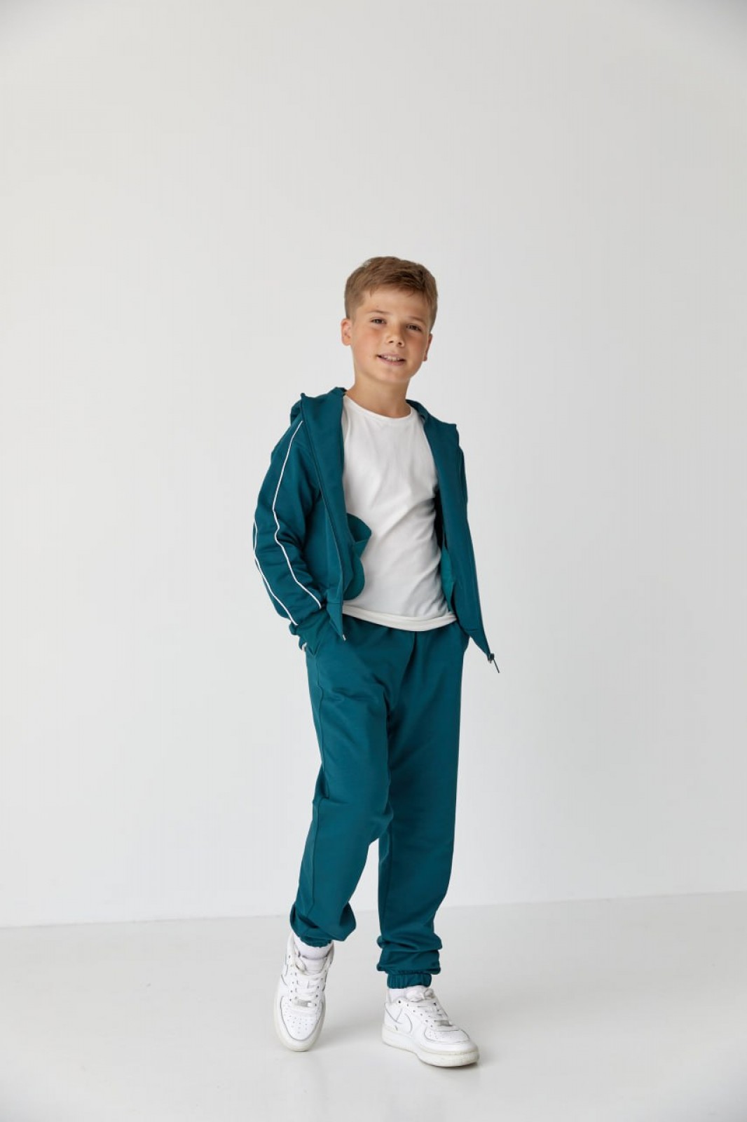 Дитячий спортивний костюм для хлопчика зелений р.140 439091