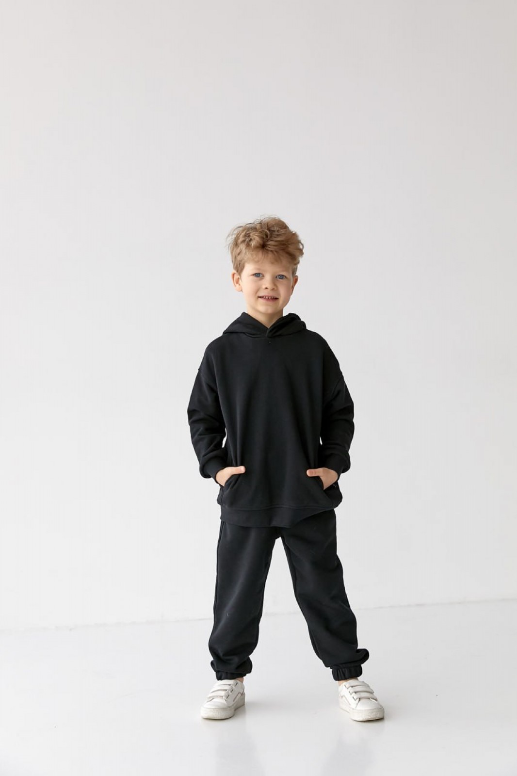 Дитячий спортивний костюм для хлопчика чорний р.170 439914