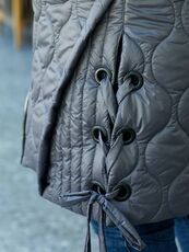 Женская удлиненная демисезонная жилетка цвет графит, Цвет: Графитовый, Размер: 56, изображение 5