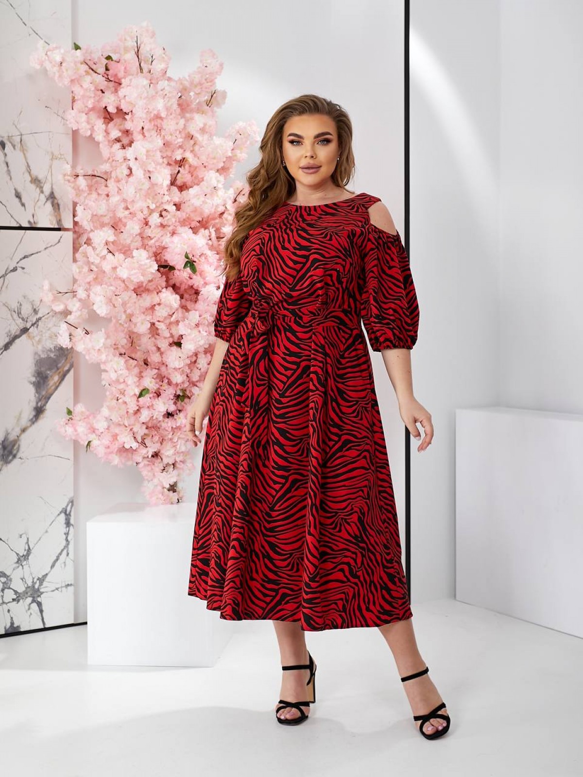 Жіноча сукня вільного крою колір червоний-чорний р.48/50 454812