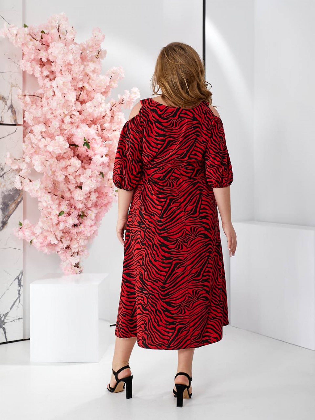 Жіноча сукня вільного крою колір червоний-чорний р.56/58 455065