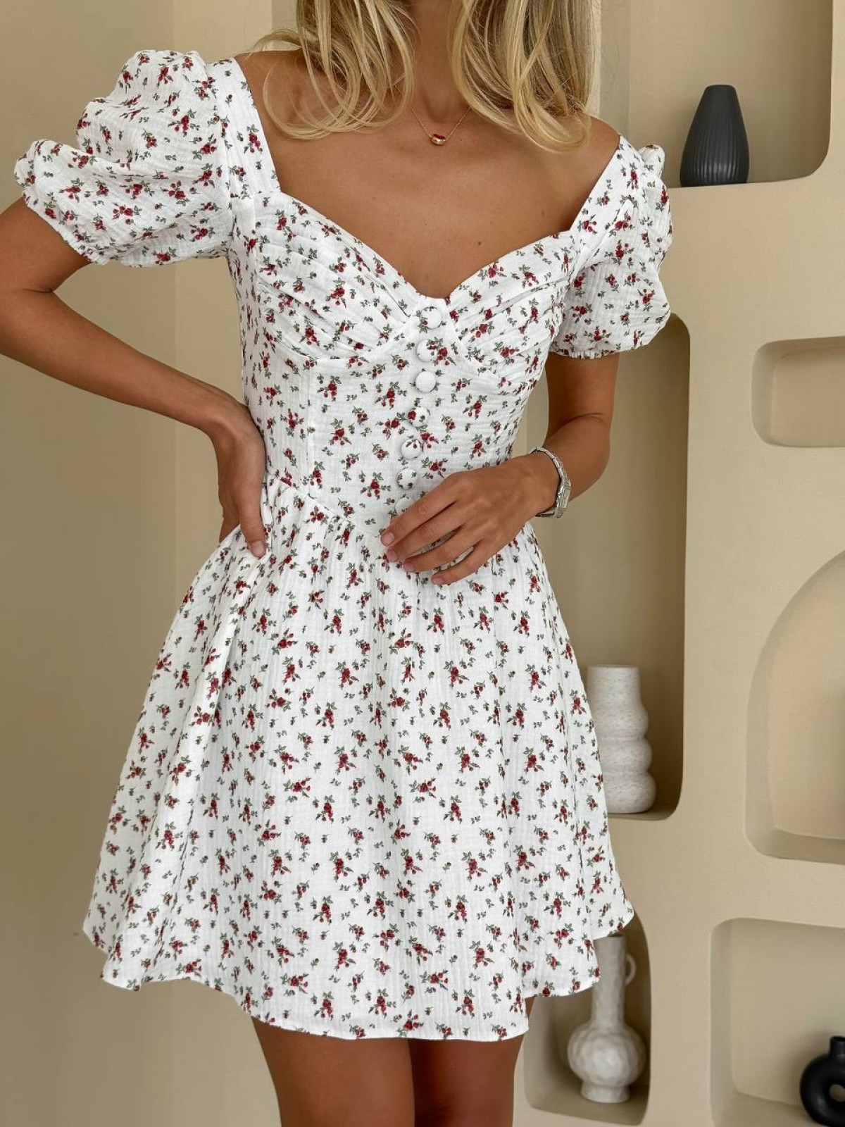 Жіноча сукня міні з мусліну принт червона квітка р.44 459509