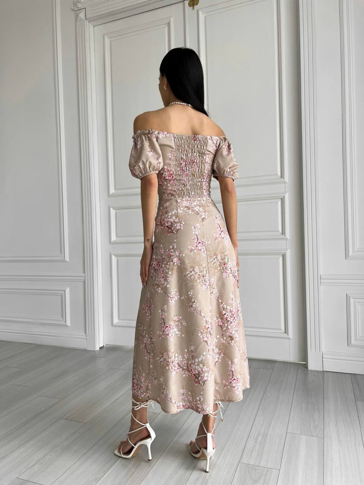 Жіноча літня сукня міді колір бежевий р.44 437218