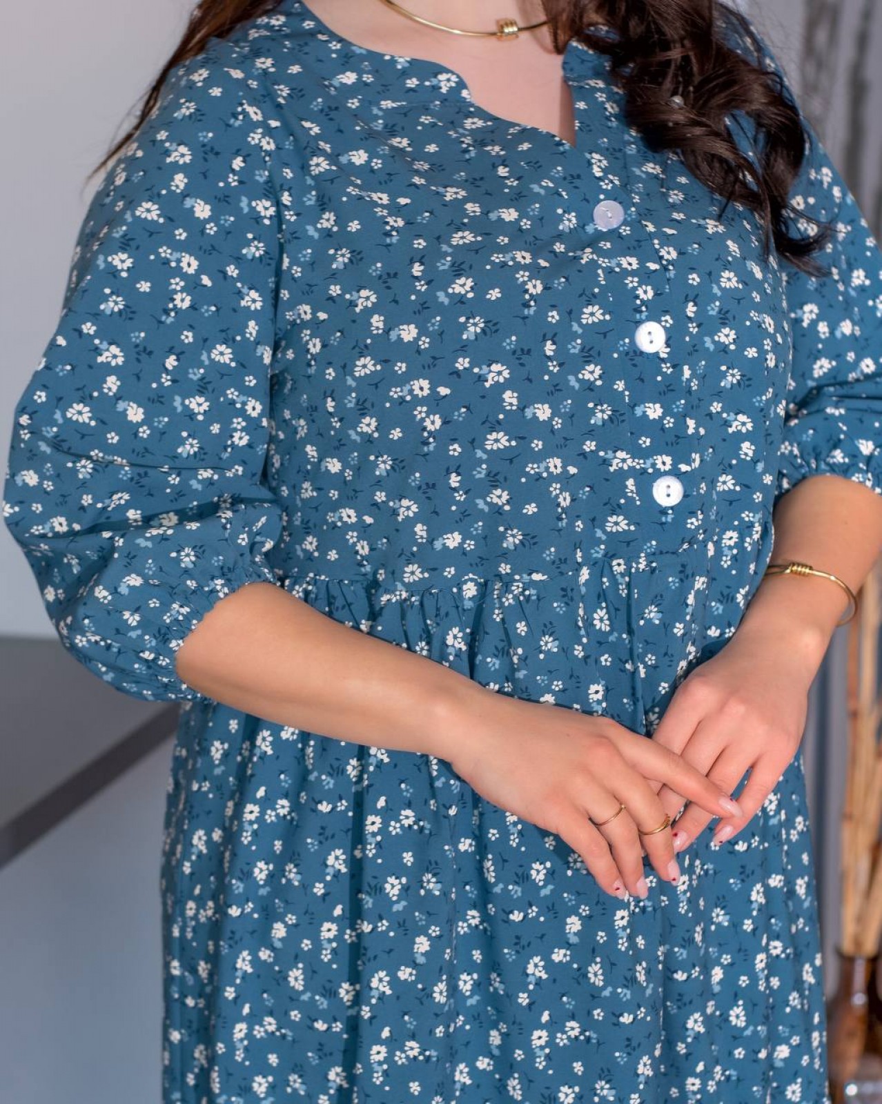 Жіноча вільна сукня міді сіро-блакитного кольору р.50/52 420974