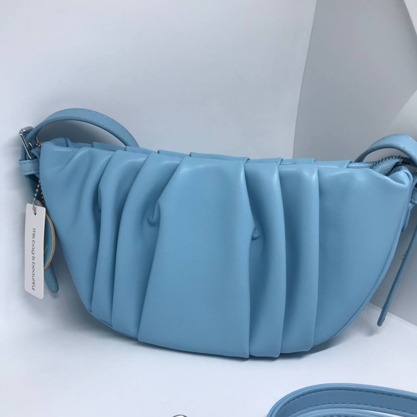 Жіноча сумочка колір насичений блакитний 437300
