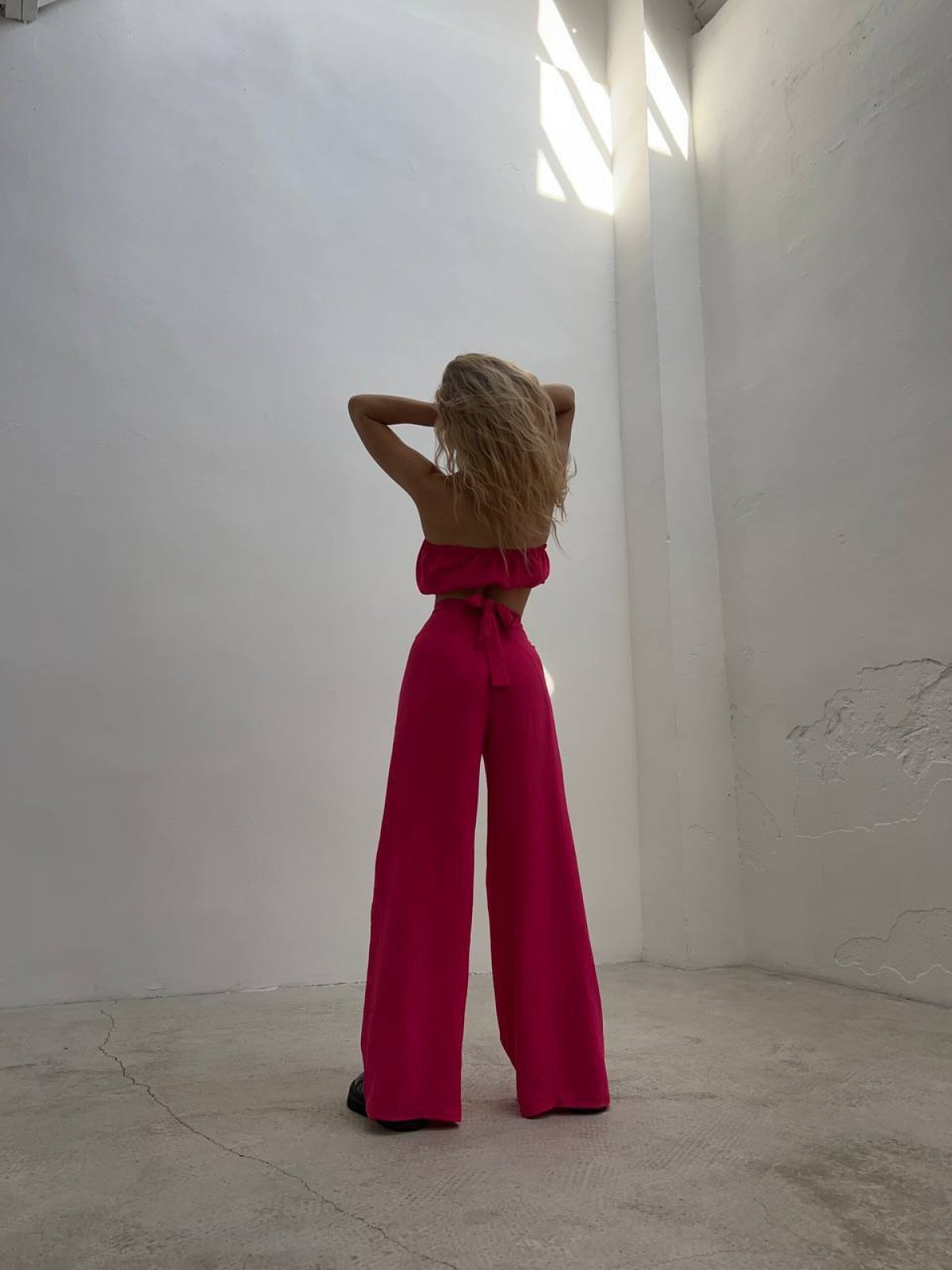 Жіночий костюм двійка спідниця-брюки та топ колір малиновий р.42/46 450149