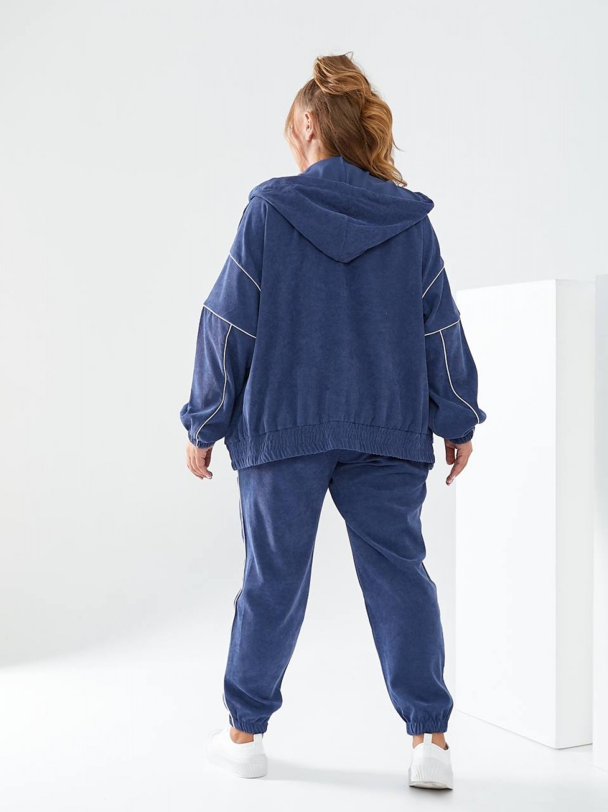 Жіночий прогулянковий костюм з вельвету колір джинс р.48/50 440505