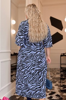 Жіноча вільна сукня із софту колір блакитний-чорний р.50/52 450569