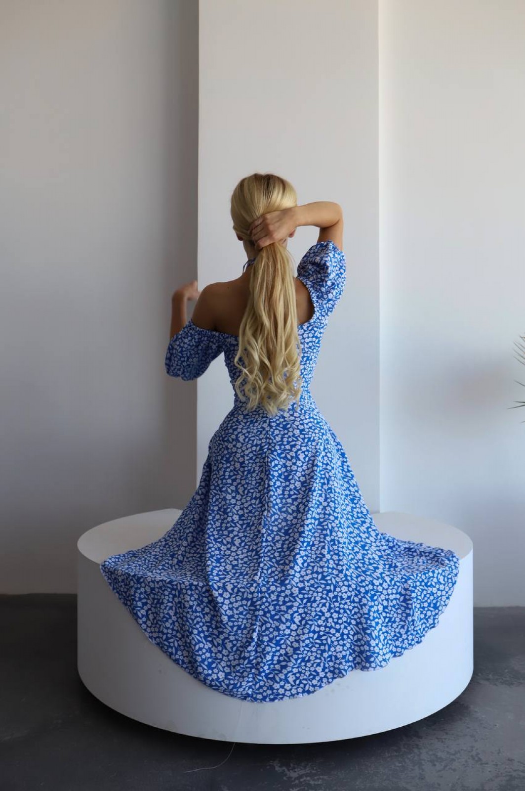 Жіноча сукня у квітковий принт колір блакитний р.44/46 456183