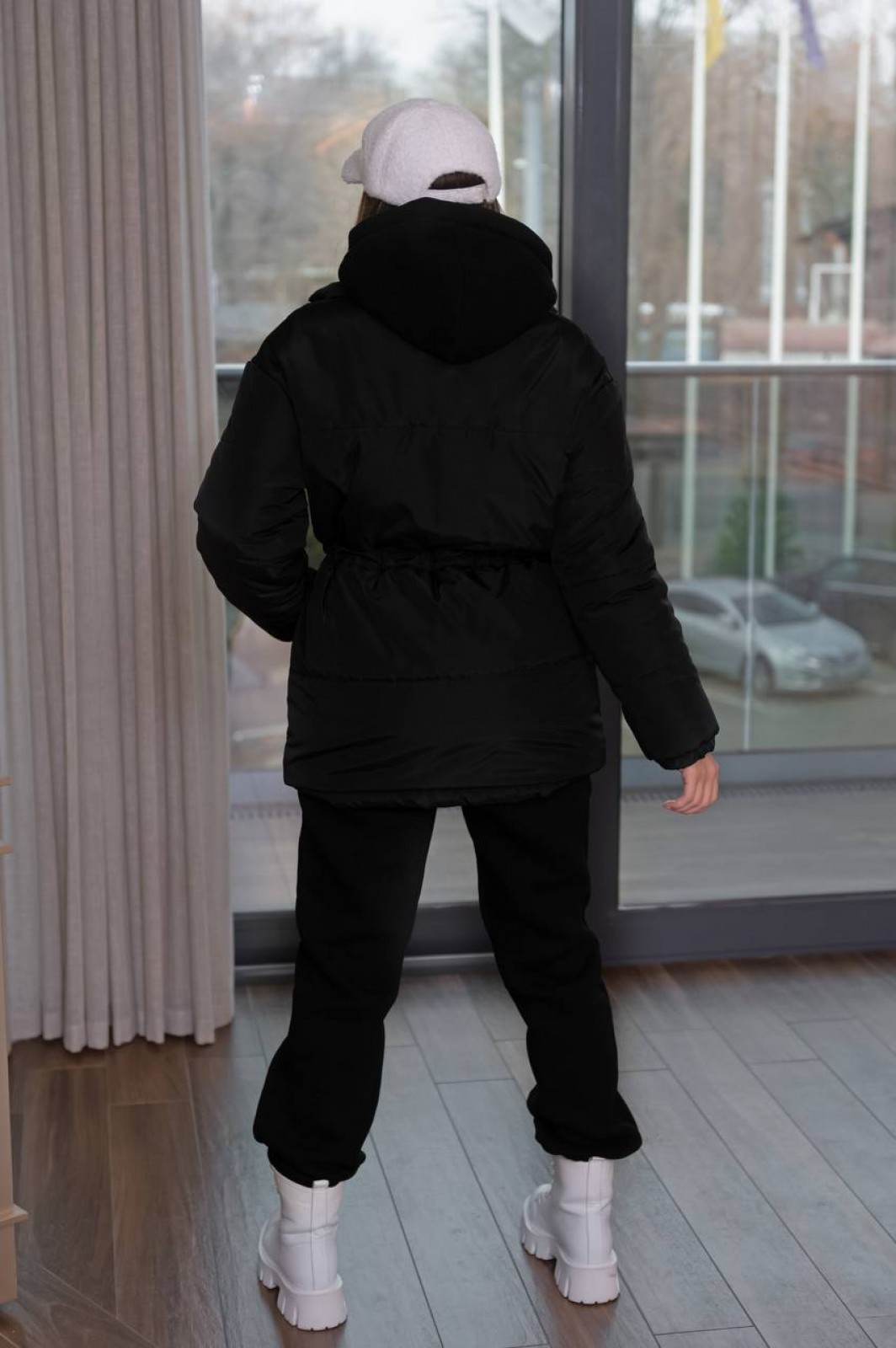 Жіночий спортивний костюм з курткою чорного кольору р.46/48 386918