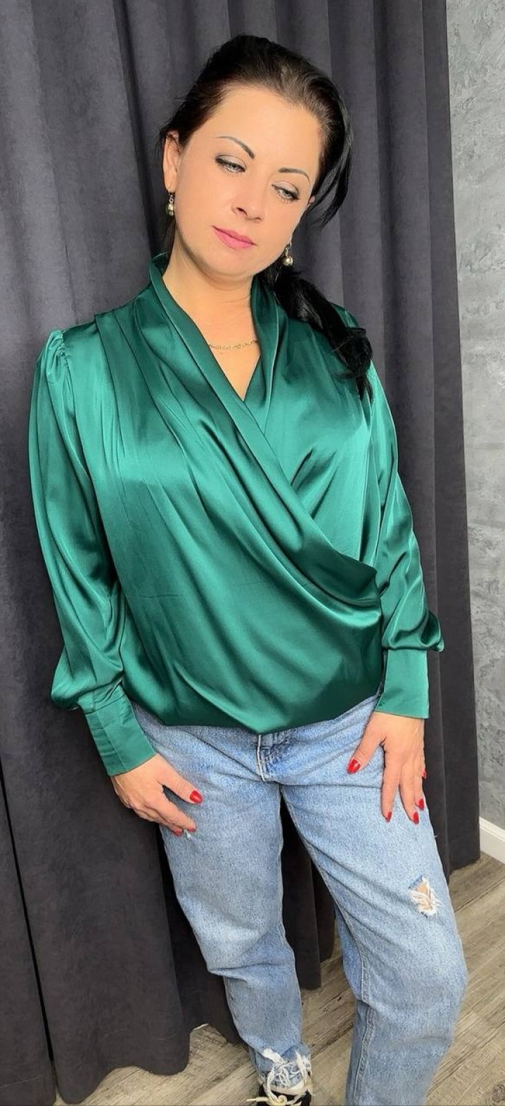 Жіноча сорочка із шовку армані колір зелений р.48/50 447702