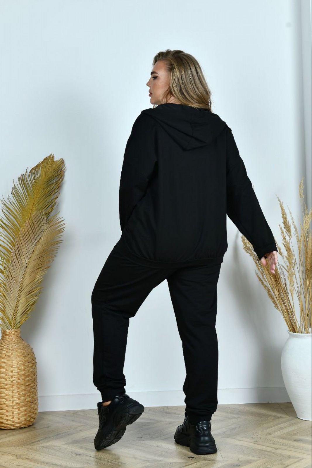Жіночий спортивний костюм двійка колір чорний р.58 442082