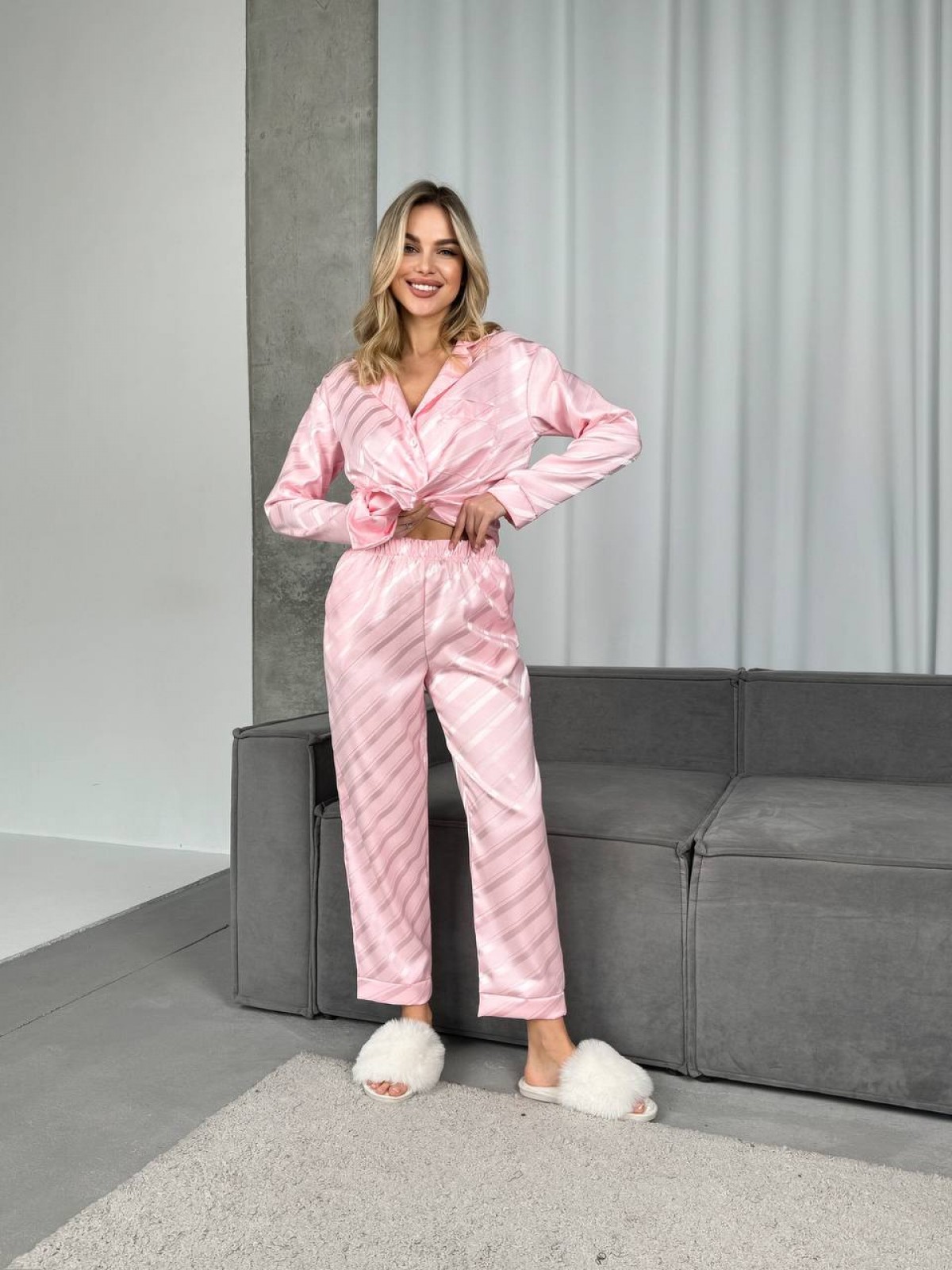 Жіночий домашній костюм штани та сорочка колір рожевий р.46/48 454985