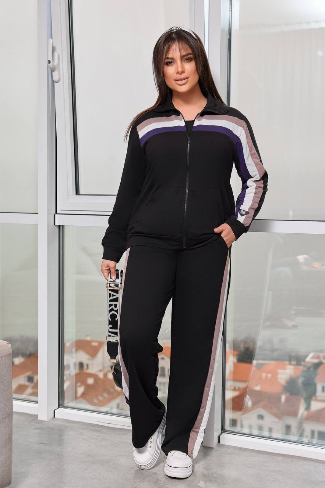 Жіночий спортивний костюм колір чорний-фіолет р.54/56 453351