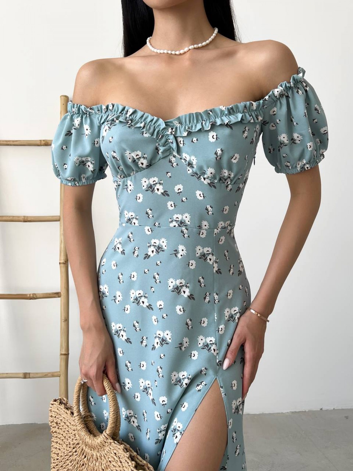 Жіноча літня сукня міді колір оливковий принт квітка р. 42 438586