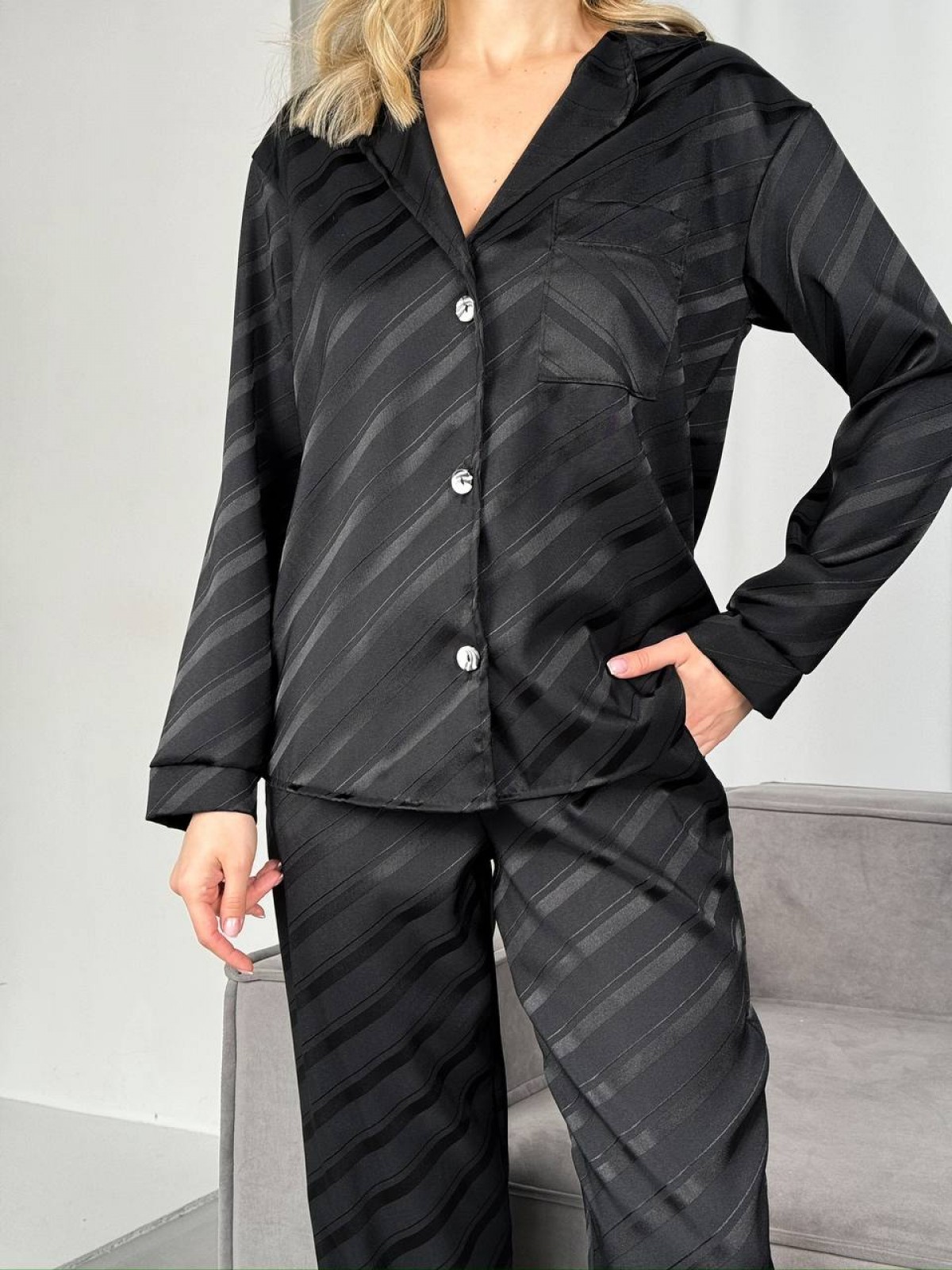Жіночий домашній костюм штани та сорочка колір чорний р.42/44 454853