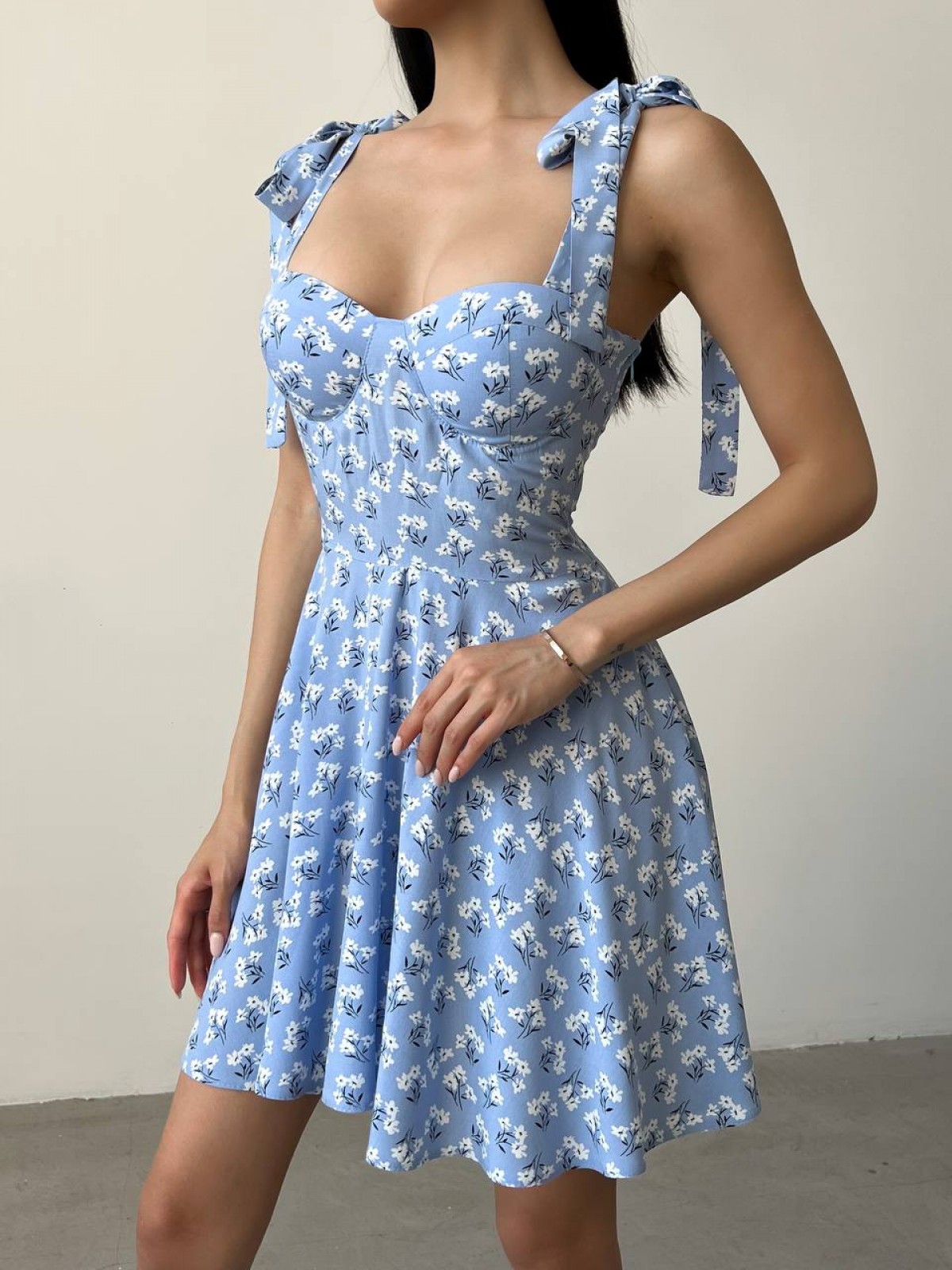 Жіноче плаття із зав'язками на плечах колір блакитний р.46 438069