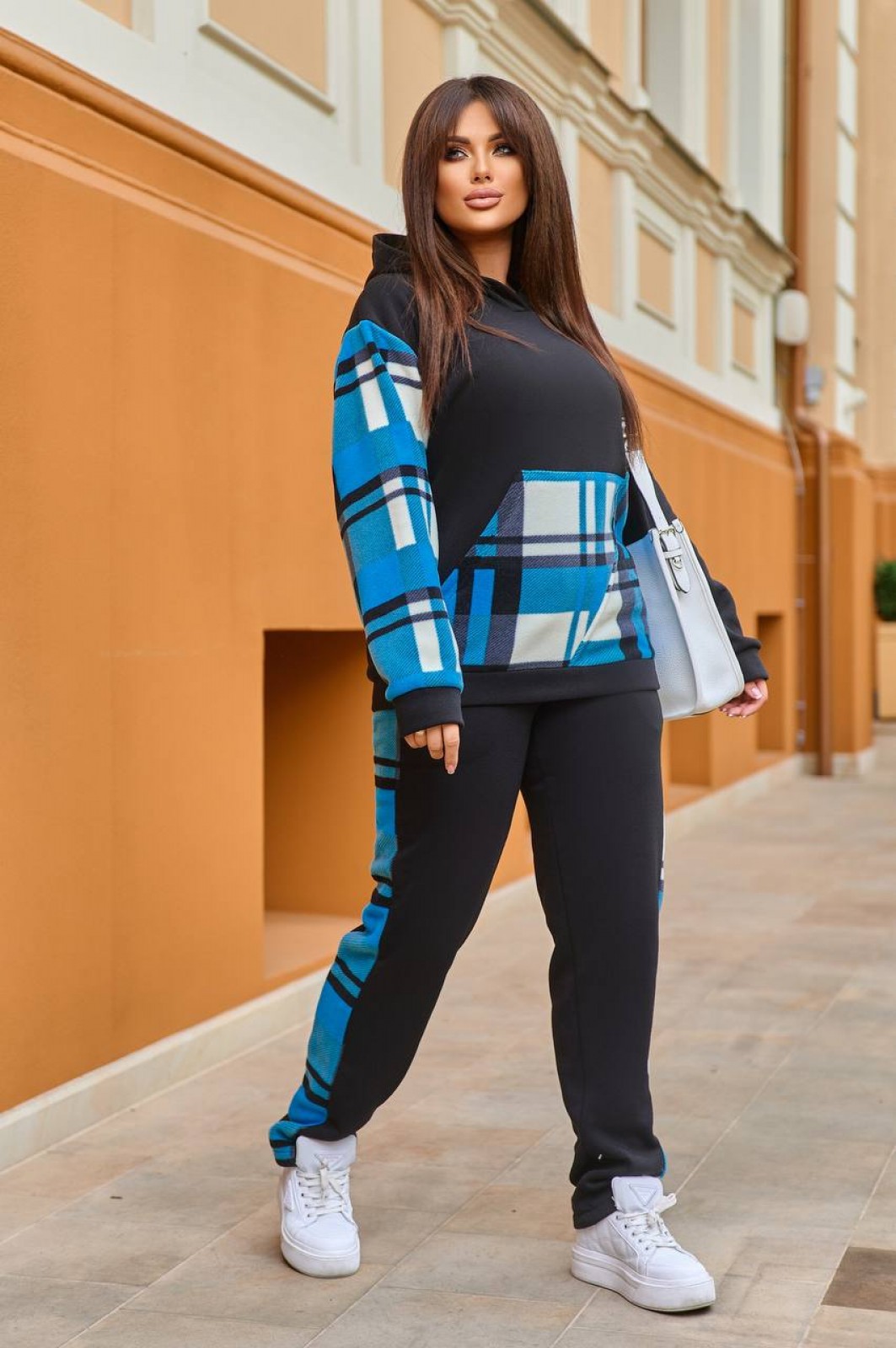 Жіночий теплий спортивний костюм двійка колір чорний-блакитний р.50/52 445470
