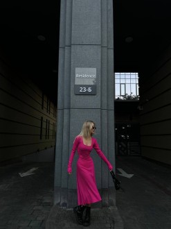 Жіноча базова трикотажна сукня колір малина р.42/46 446399