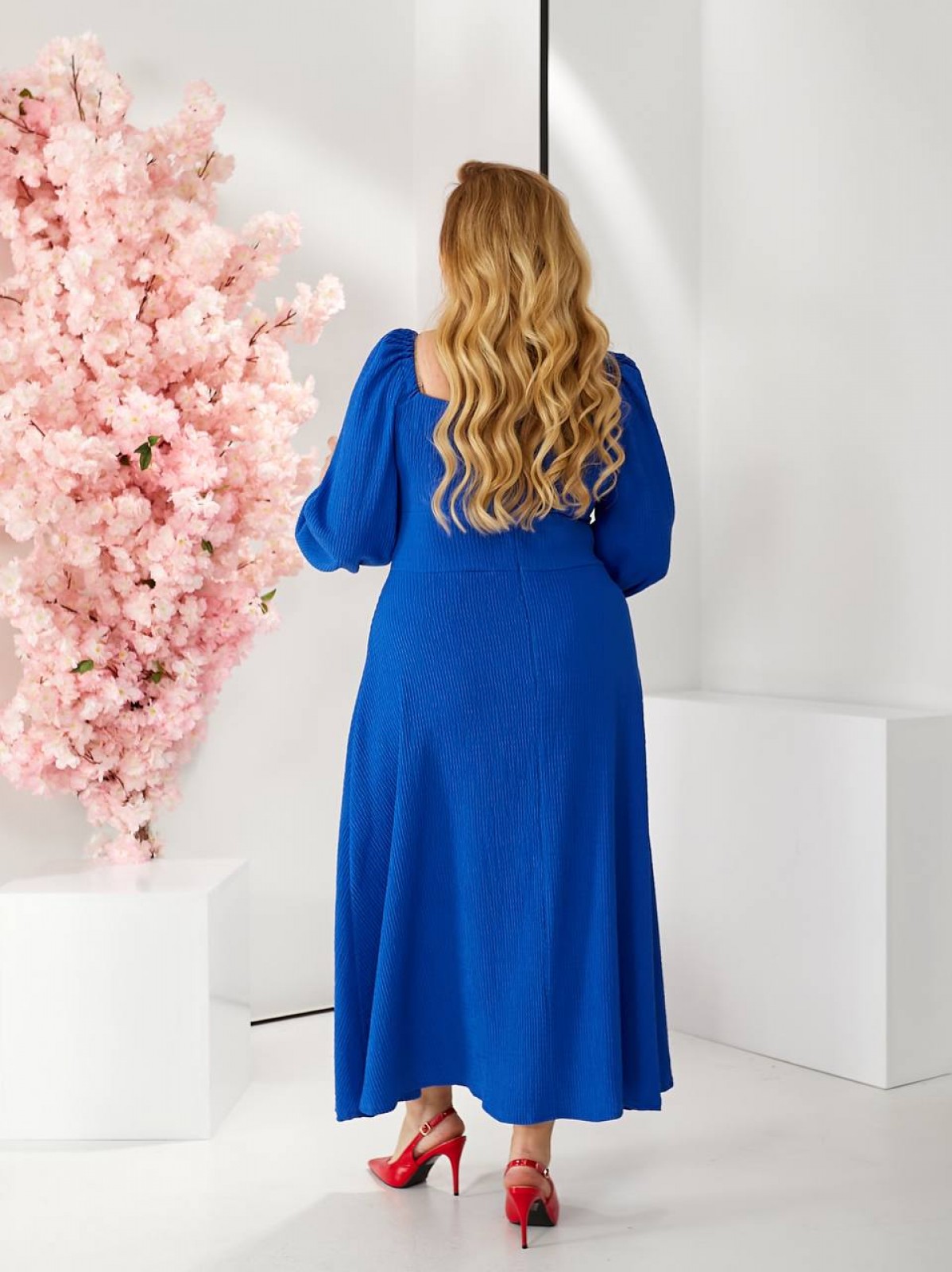 Жіноча вільна сукня колір синій р.60/62 455118