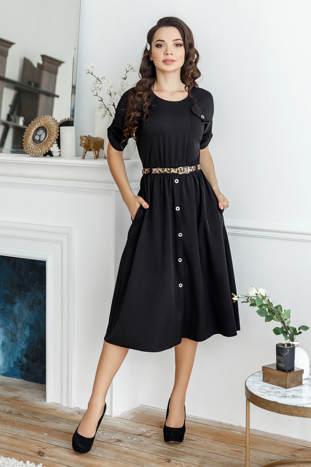 Жіноча сукня міді чорного кольору 374434