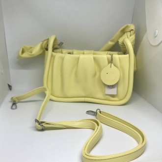 Жіноча сумочка з ремінцем колір жовтий 435834