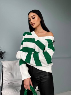Жіночий светр із V-подібним вирізом колір молочний-зелений р.42/46 432195
