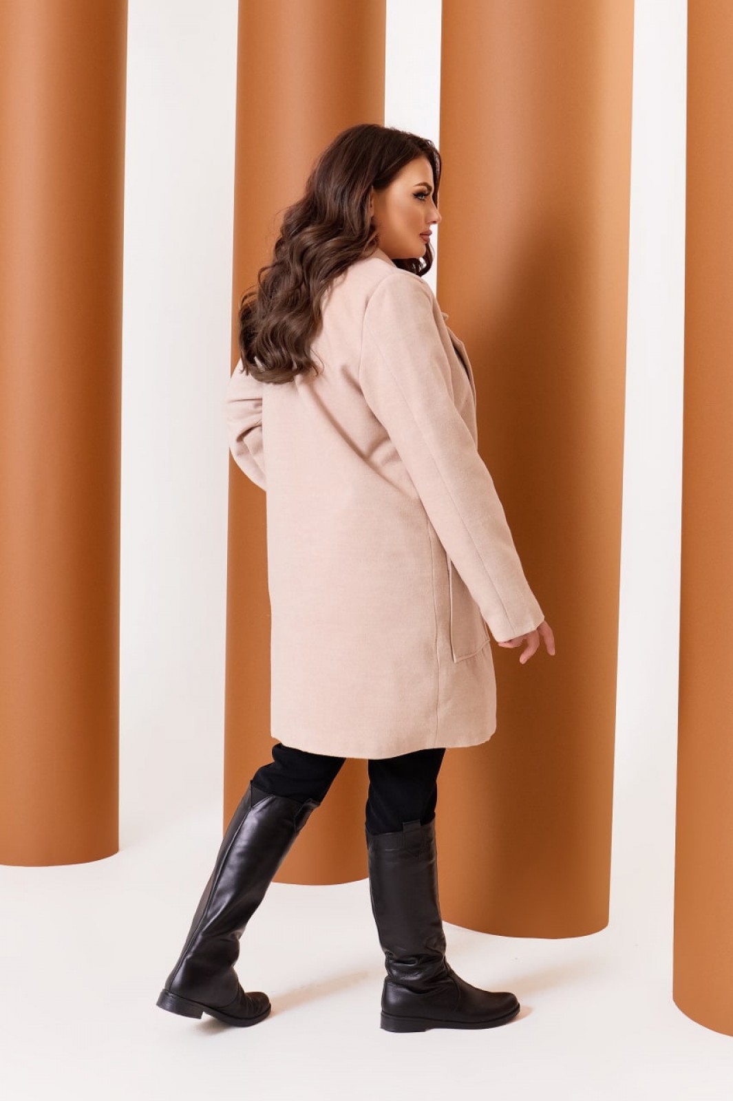 Жіноче пальто із кашеміру на підкладці з поясом бежевий р.56/58 376170