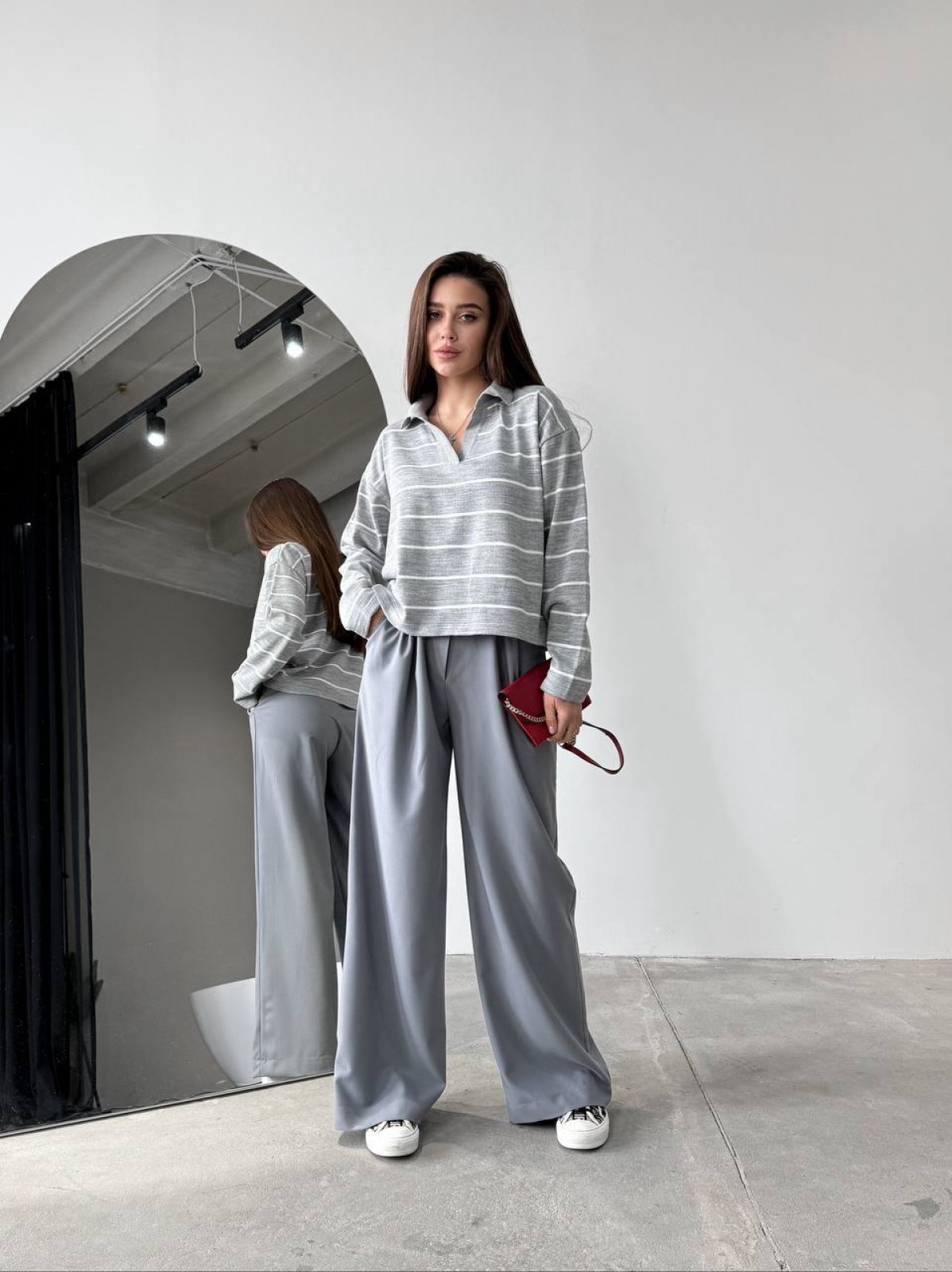 Жіночі брюки з декоративним шнурком колір сірий р.46 451528