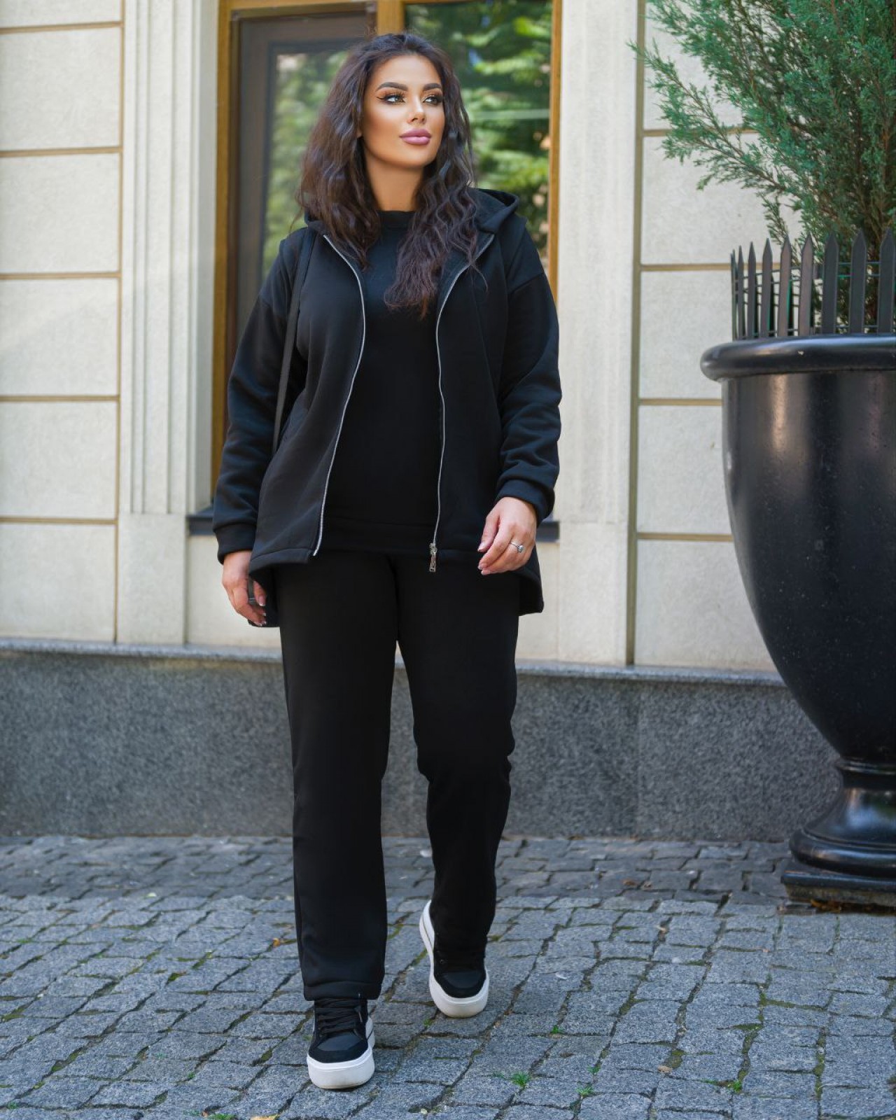 Жіночий теплий спортивний костюм колір чорний р.60/62 441212