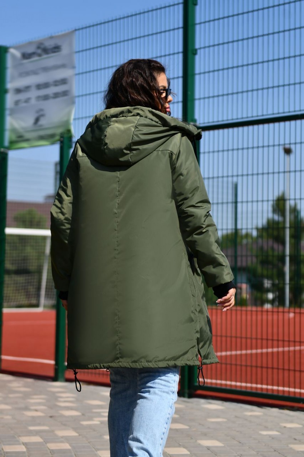 Жіноча куртка з капюшоном колір хакі р.48/50 449495