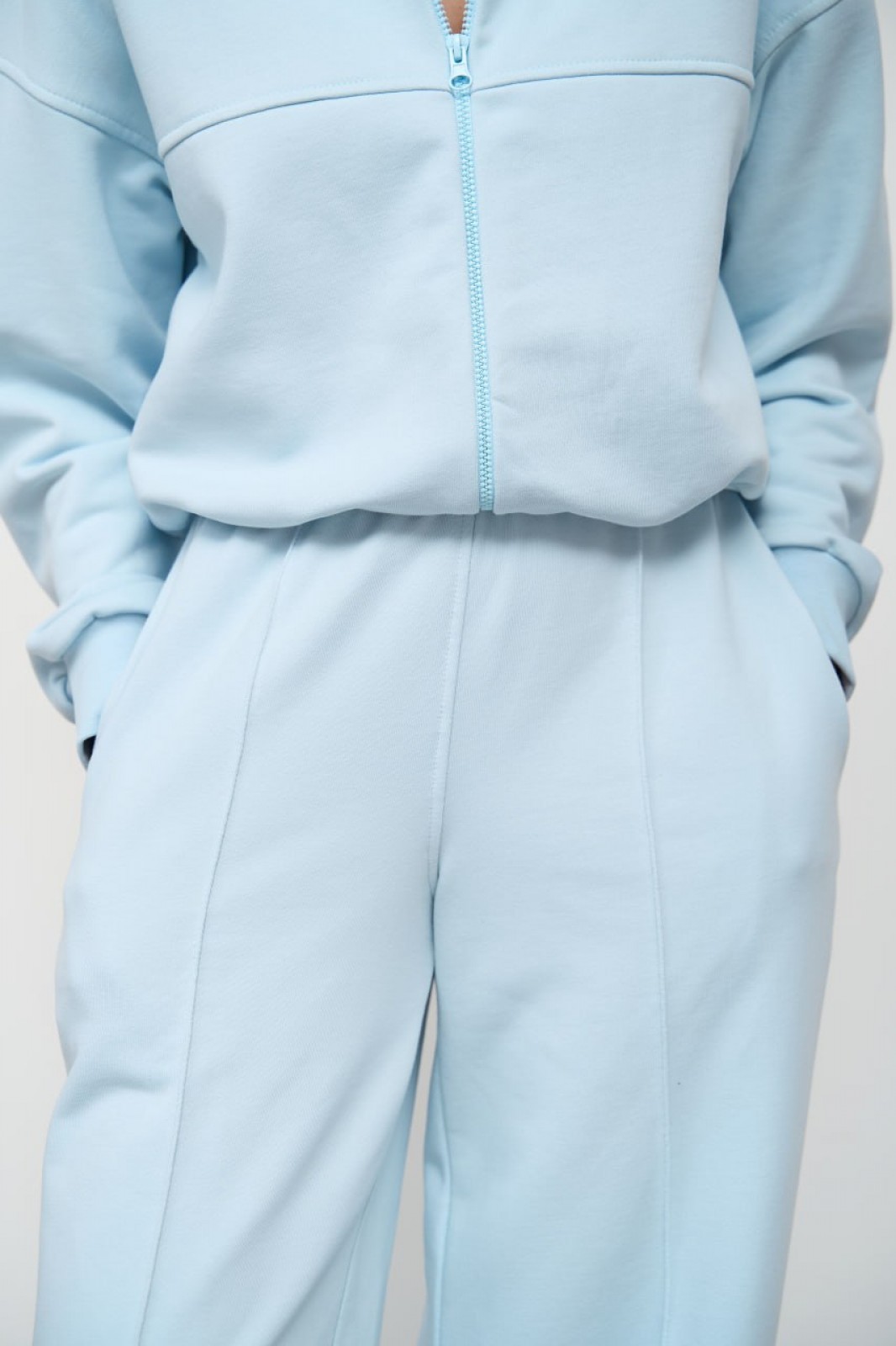 Жіночий костюм двійка колір світло-блакитний р.M 452723