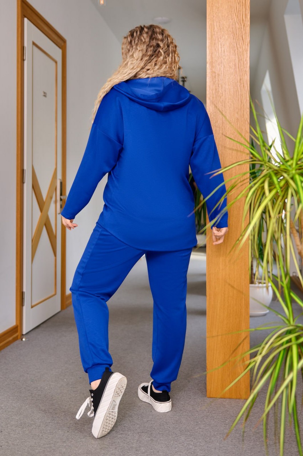 Жіночий спортивний костюм синього  кольору р.48/50 407978