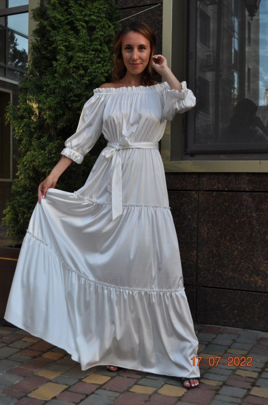 Жіноча довга сукня з рукавом молочного кольору р.L/XL 386970