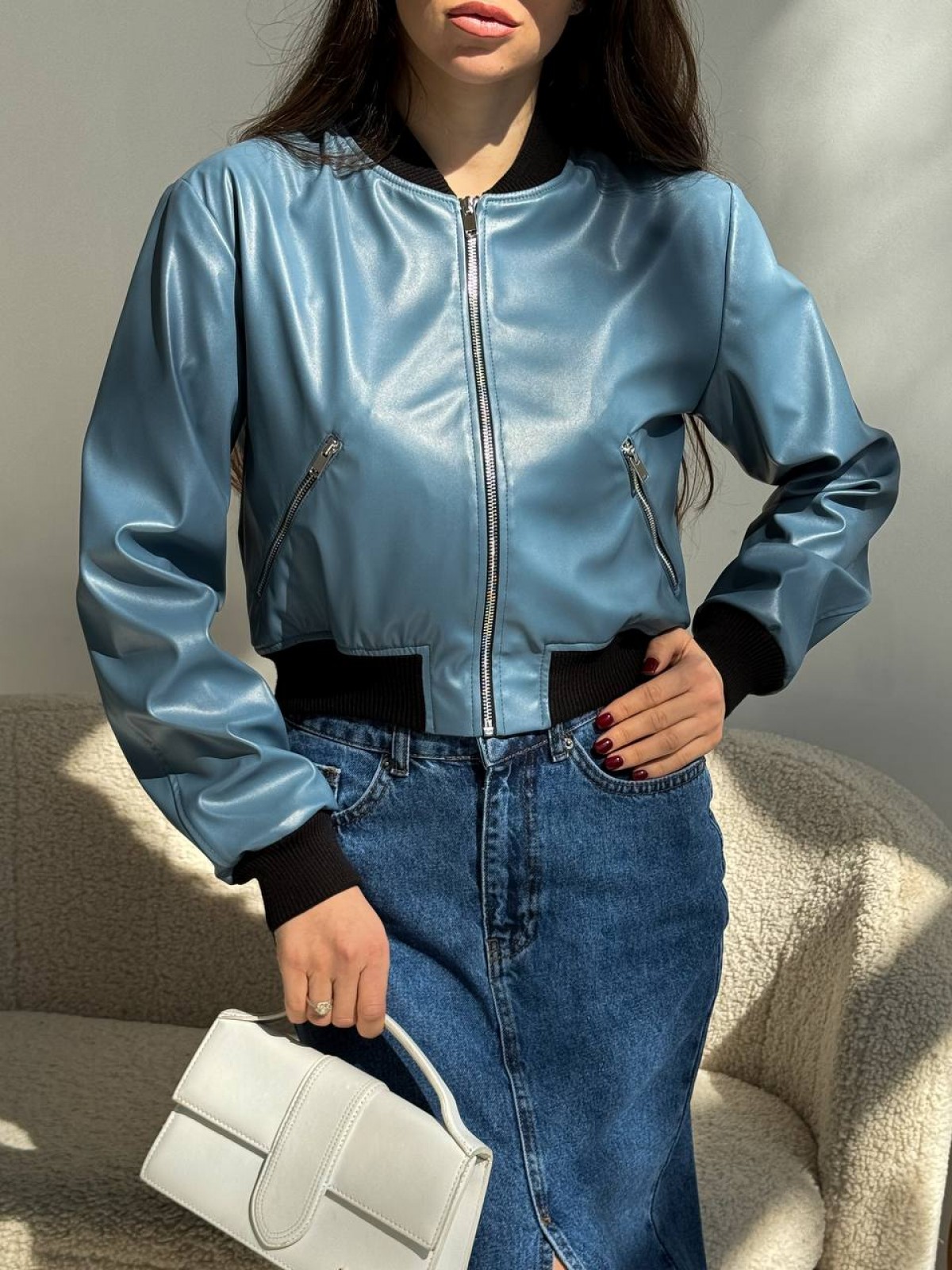 Жіноча куртка бомбер з еко шкіри колір синій р.42/44 454390