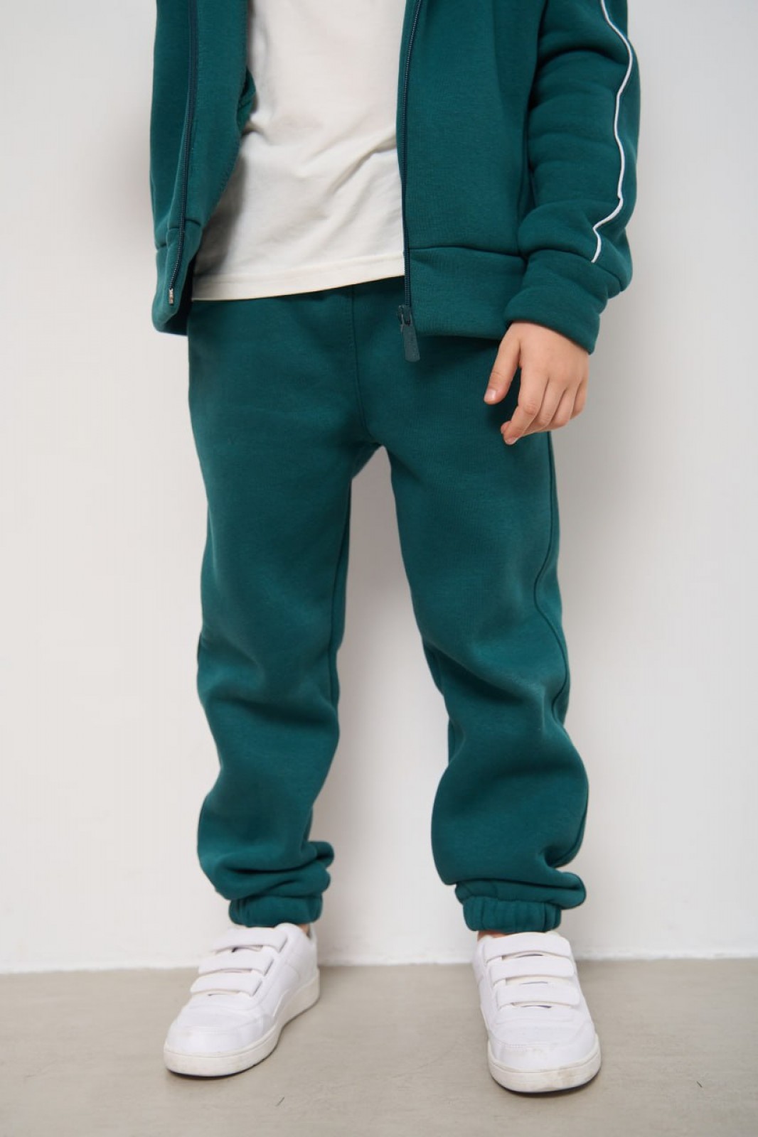 Теплий костюм для хлопчика колір зелений р.170 447903