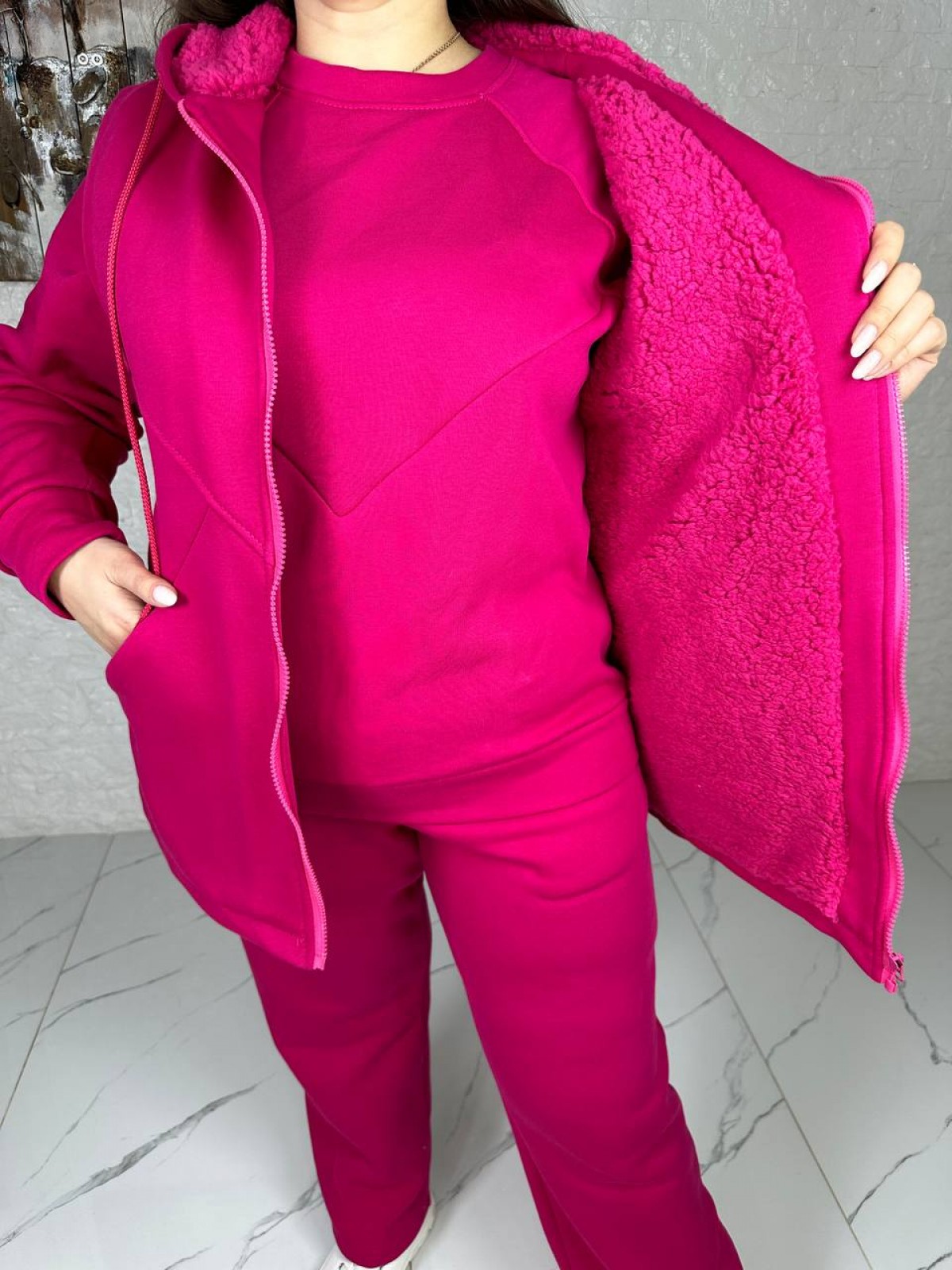 Жіночий костюм трійка з жилеткою колір малиновий р.58/60 448491