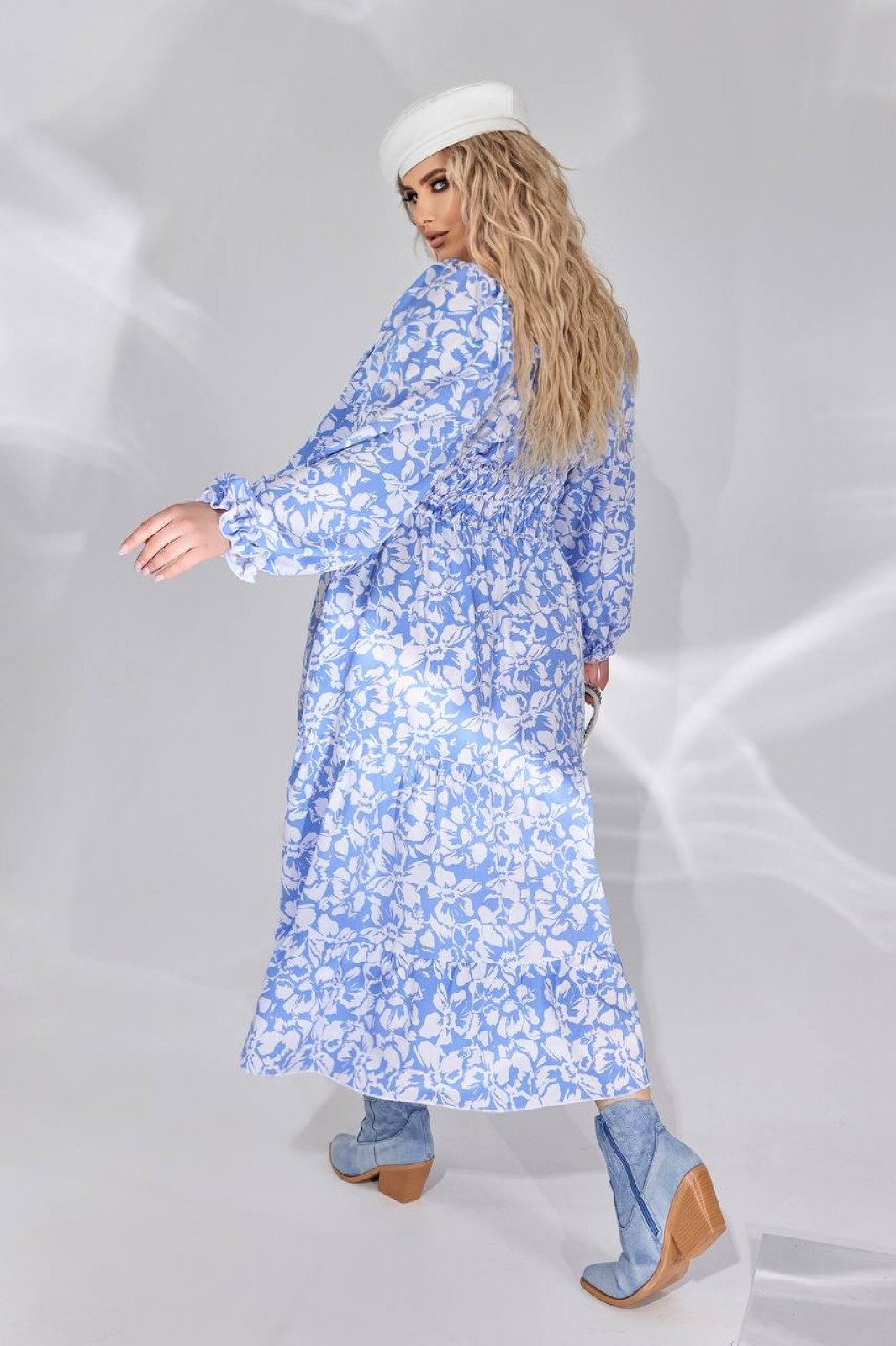 Жіноча вільна сукня із софту колір блакитний р.58/60 450589