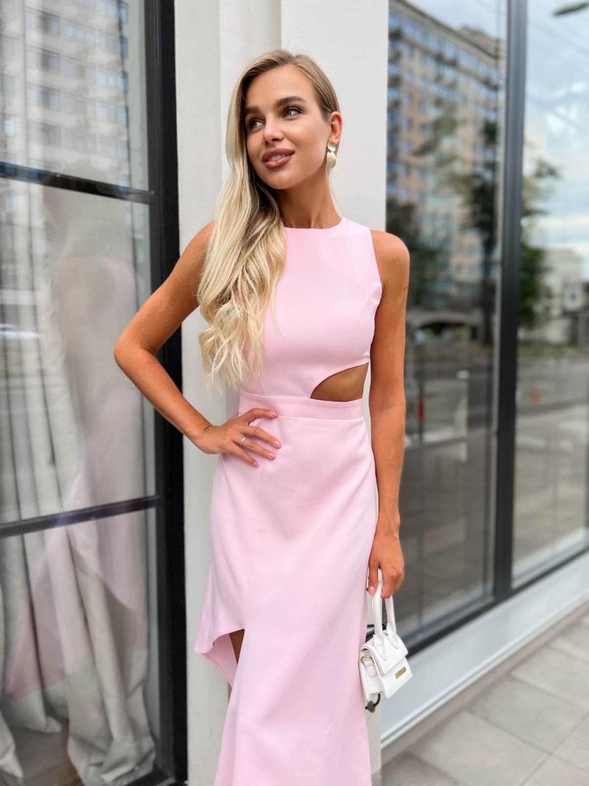 Жіноча сукня міді рожевого кольору 385533