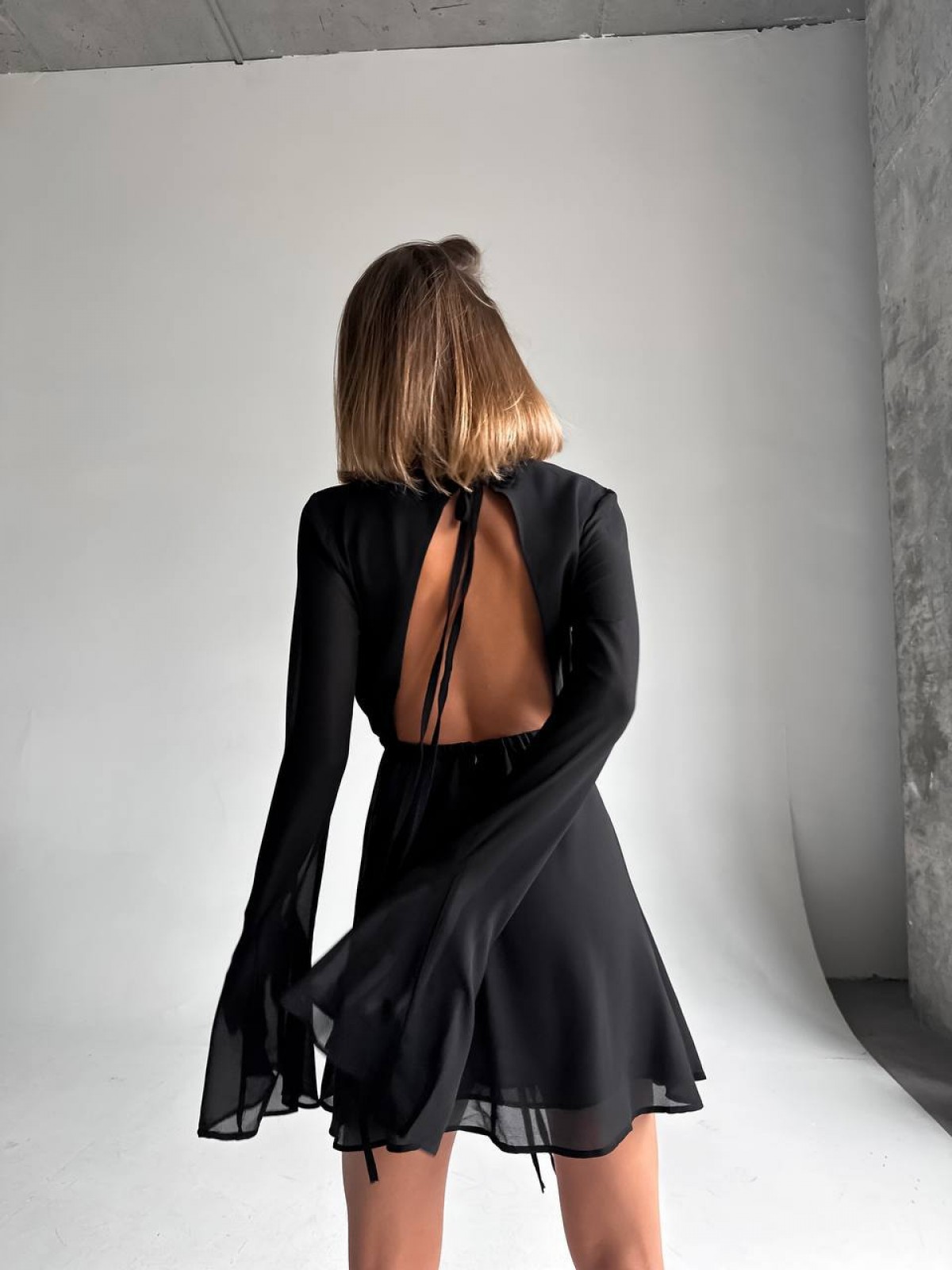Жіноча сукня із креп шифону колір чорний р.42/44 446695