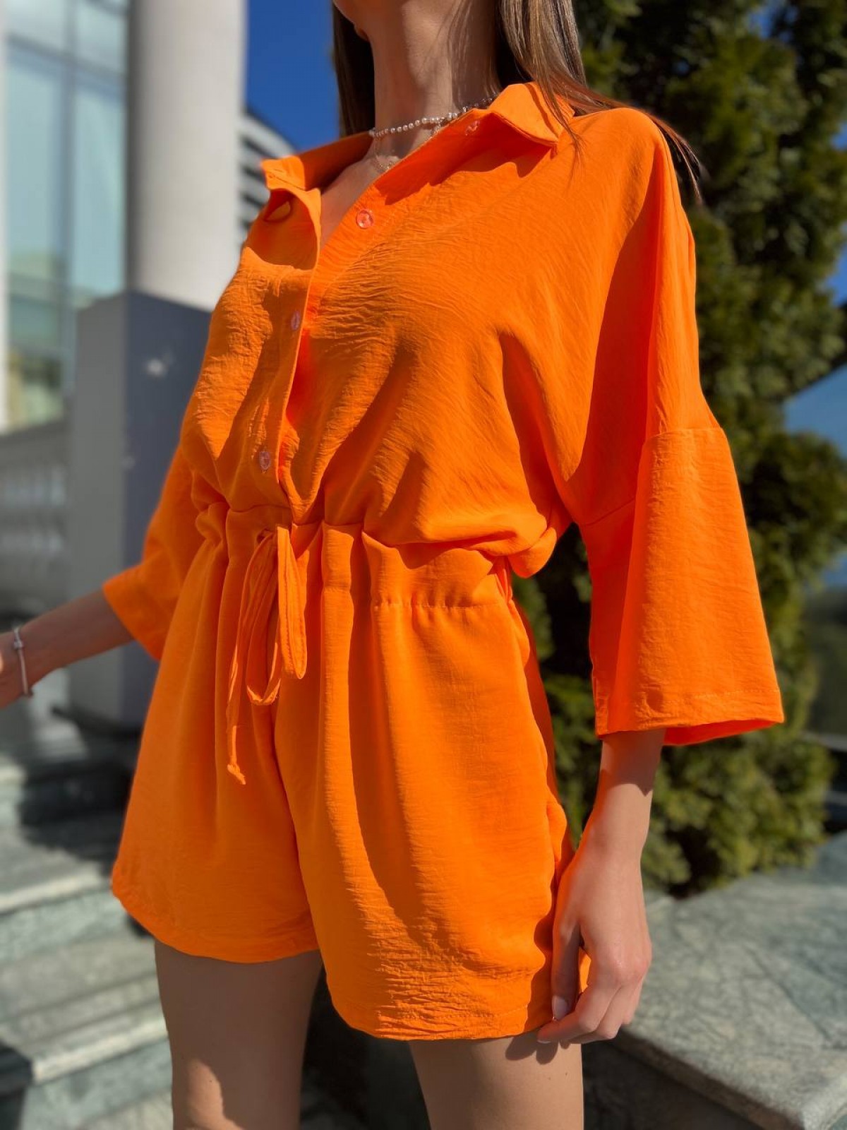 Жіночий літній комбінезон помаранчевого кольору 363044