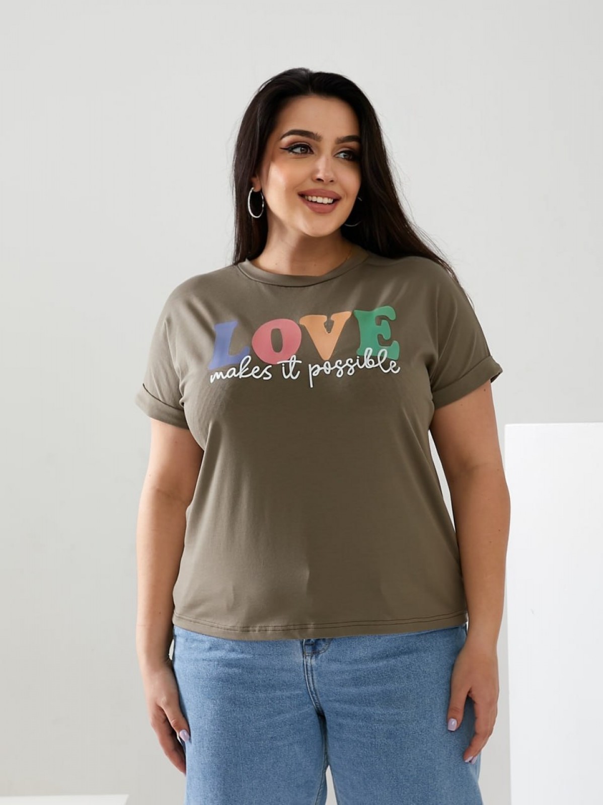 Жіноча футболка LOVE колір світлий хакі р.52/54 432481